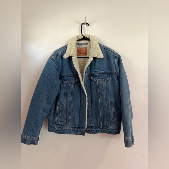 Levi's Jackets & Blazers - Levi’s Sherpa Fleece Lined Jean Trucker Jacket